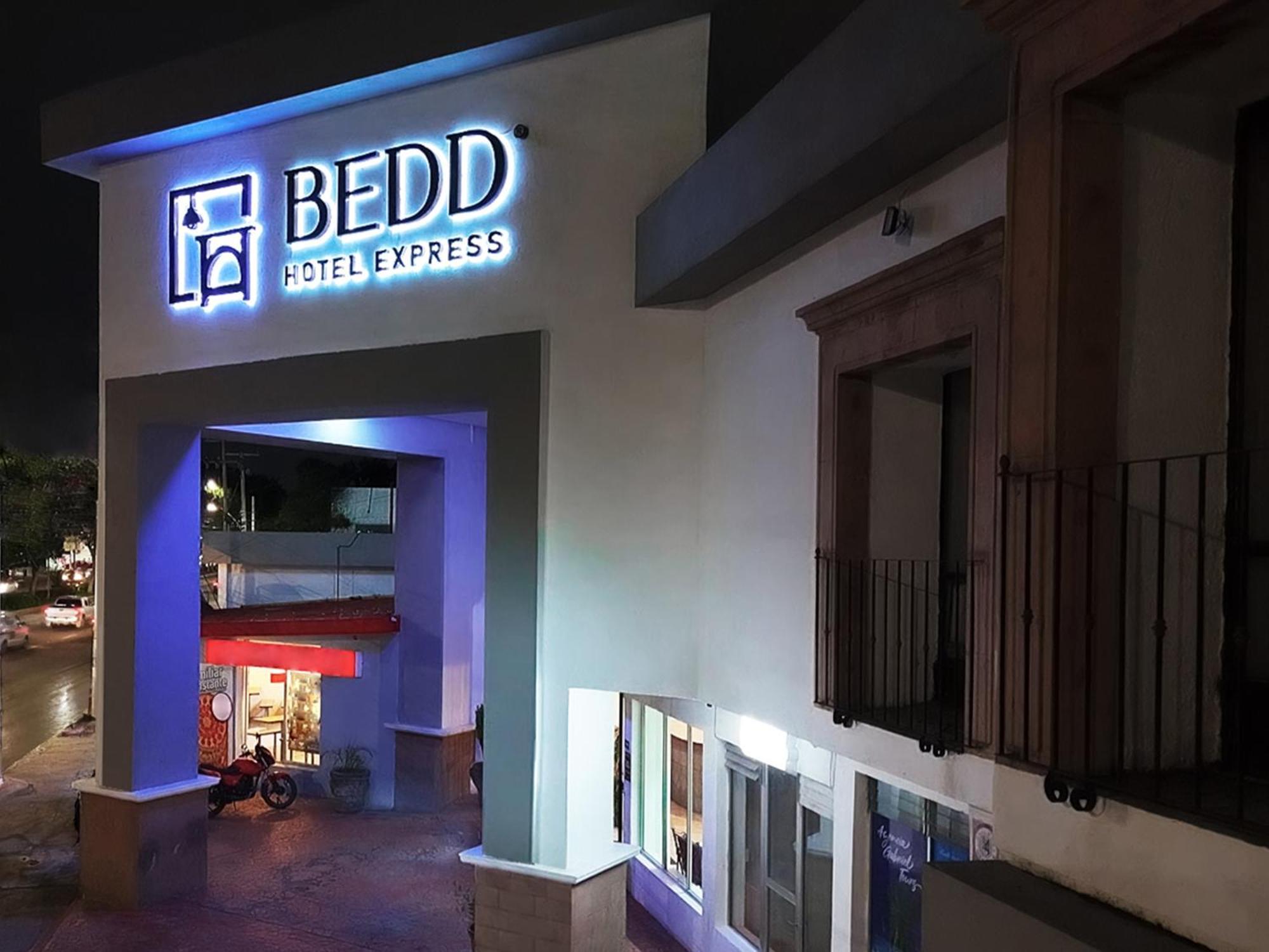 Hotel Bedd Express Керетаро Екстер'єр фото