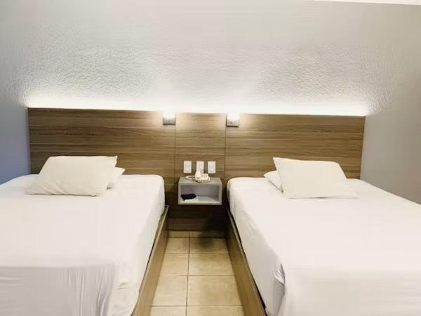 Hotel Bedd Express Керетаро Екстер'єр фото